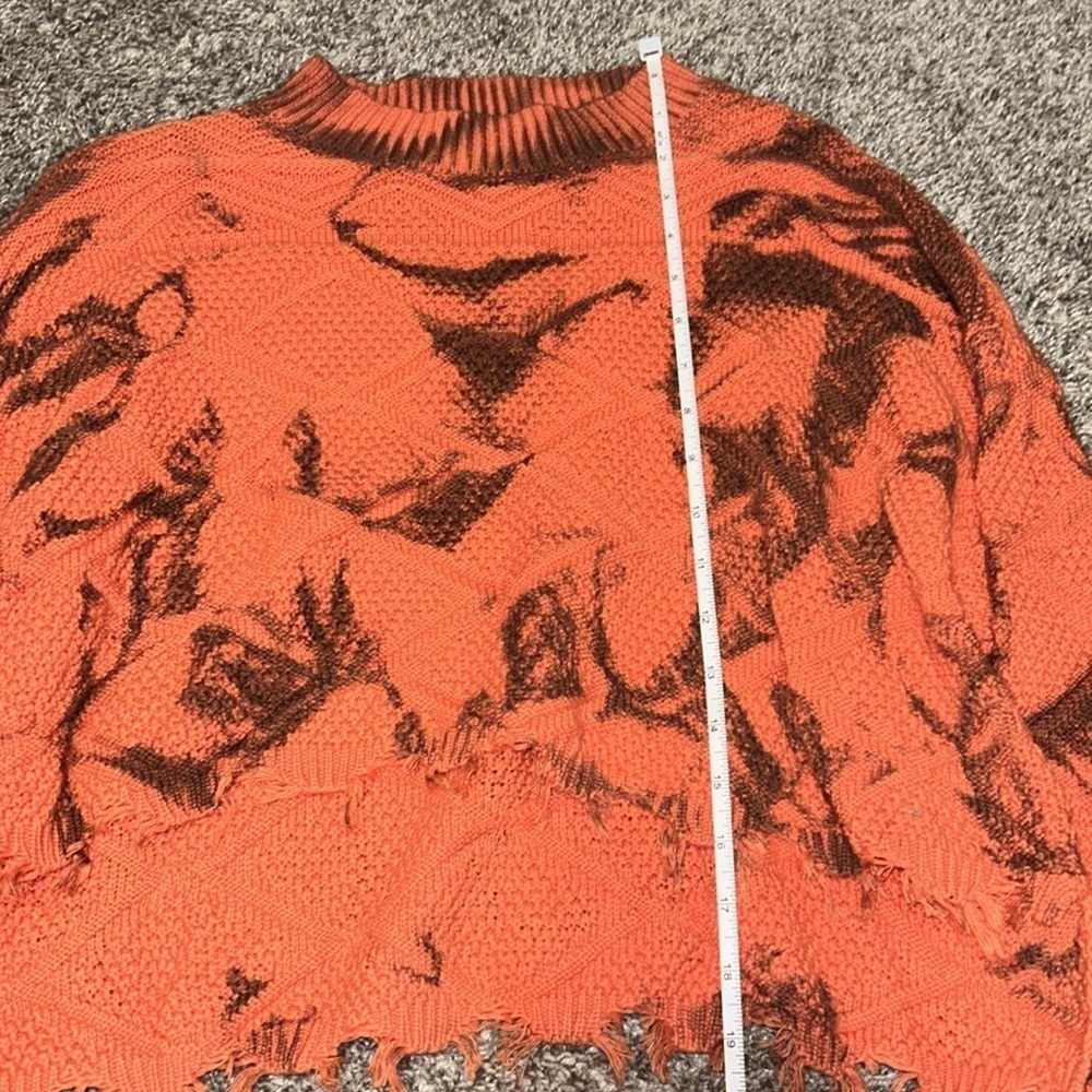 Tiger Mist Rae Cropped Sweater - Picture 6 of 6